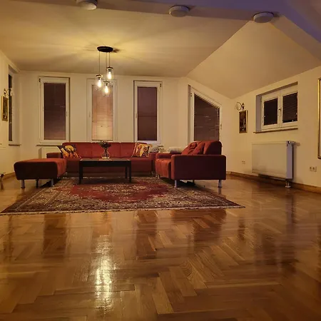 Hari Sarajevo, Spacy Apartments, Free Parking, Aircondition, Airport 1,5 Km * Sarajevo