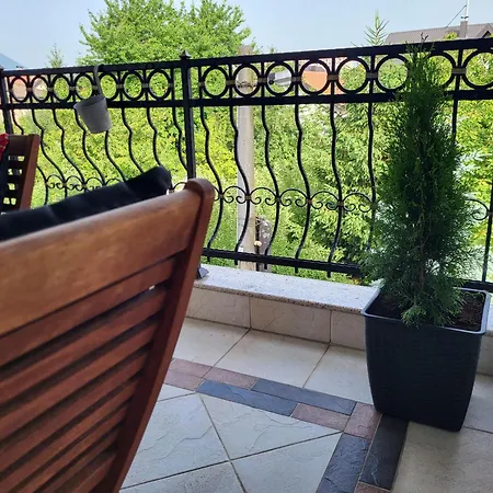 Hari Sarajevo, Spacy Apartments, Free Parking, Aircondition, Airport 1,5 Km Appartement Sarajevo