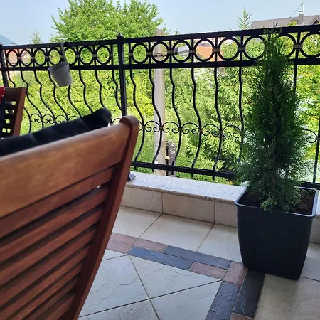 Hari Sarajevo, Spacy Apartments, Free Parking, Aircondition, Airport 1,5 Km Apartment Sarajevo