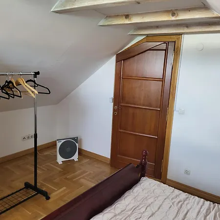 Hari Sarajevo, Spacy Apartments, Free Parking, Aircondition, Airport 1,5 Km Apartment Sarajevo