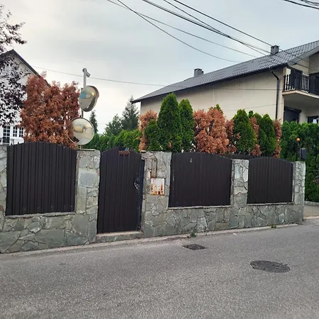 Hari Sarajevo, Spacy Apartments, Free Parking, Aircondition, Airport 1,5 Km * Sarajevo