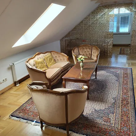 Hari Sarajevo, Spacy Apartments, Free Parking, Aircondition, Airport 1,5 Km Sarajevo